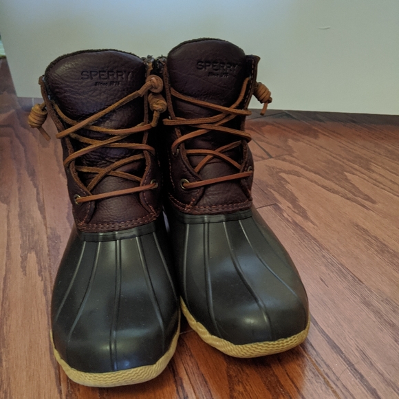 poshmark duck boots